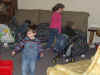 April 11 - Janice, Karen & kids visit 042.jpg (65563 bytes)